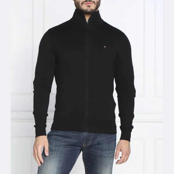Свитер обычного кроя с добавлением кашемира Tommy Hilfiger, черный
Свитер обычного кроя с добавлением кашемира Tommy Hilfiger, черный
