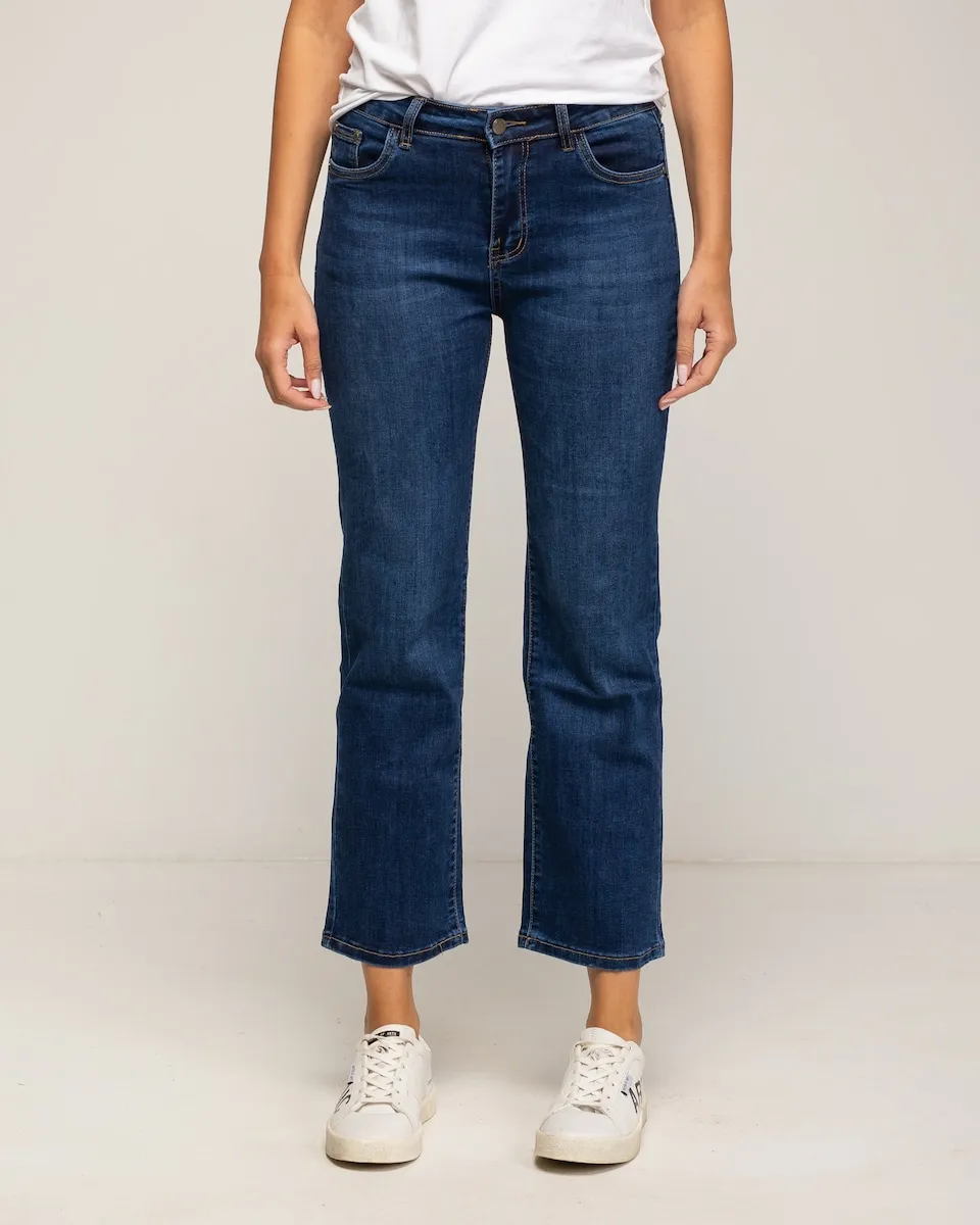 Женские прямые джинсы, базовая модель с высоким поясом и эффектом push-up Tantra, синий
Женские прямые джинсы, базовая модель с высоким поясом и эффектом push-up Tantra, синий