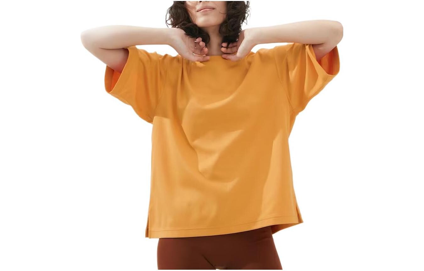 Футболка женская ярко-оранжевая Uniqlo
Футболка женская ярко-оранжевая Uniqlo