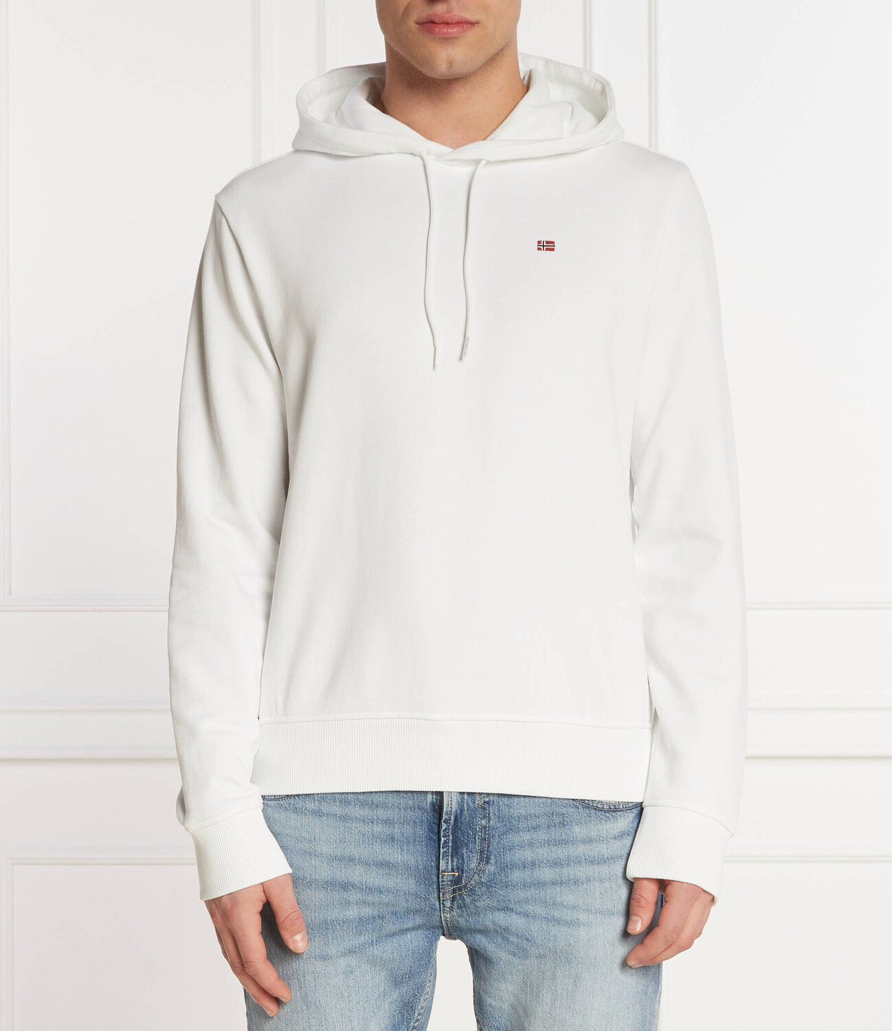 Толстовка Napapijri BALIS H SUM Regular Fit, белый
Толстовка Napapijri BALIS H SUM Regular Fit, белый