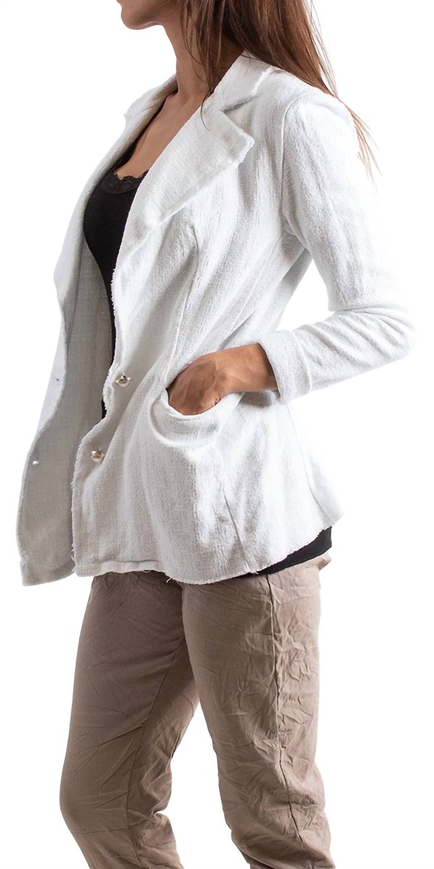 Блейзер Alessia с длинными рукавами белого цвета Gigi Moda, белый
Блейзер Alessia с длинными рукавами белого цвета Gigi Moda, белый