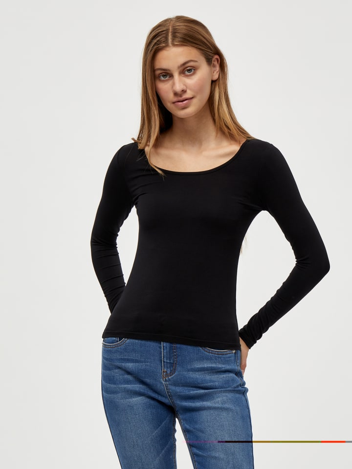 Футболка черного цвета DESIRES
Футболка черного цвета DESIRES