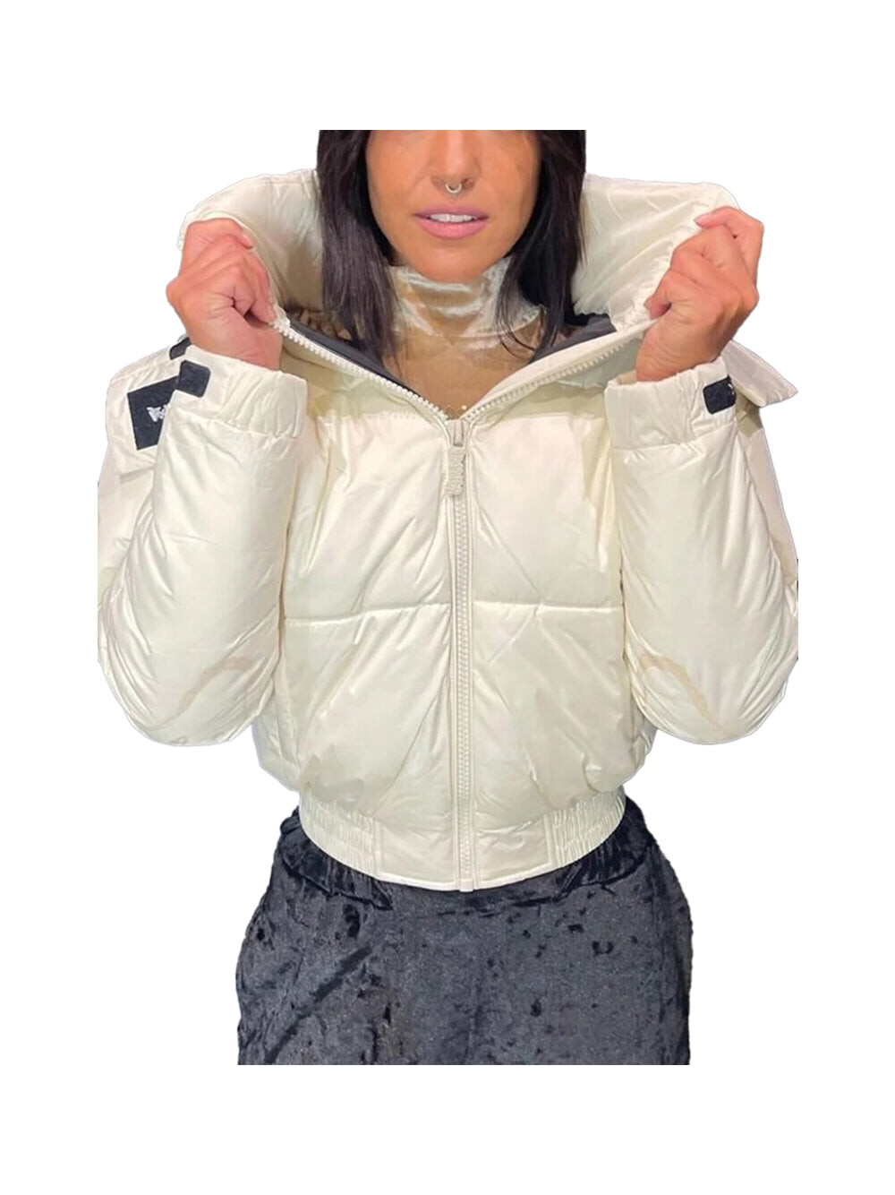 Женский молочный пуховик Disclaimer
Женский молочный пуховик Disclaimer