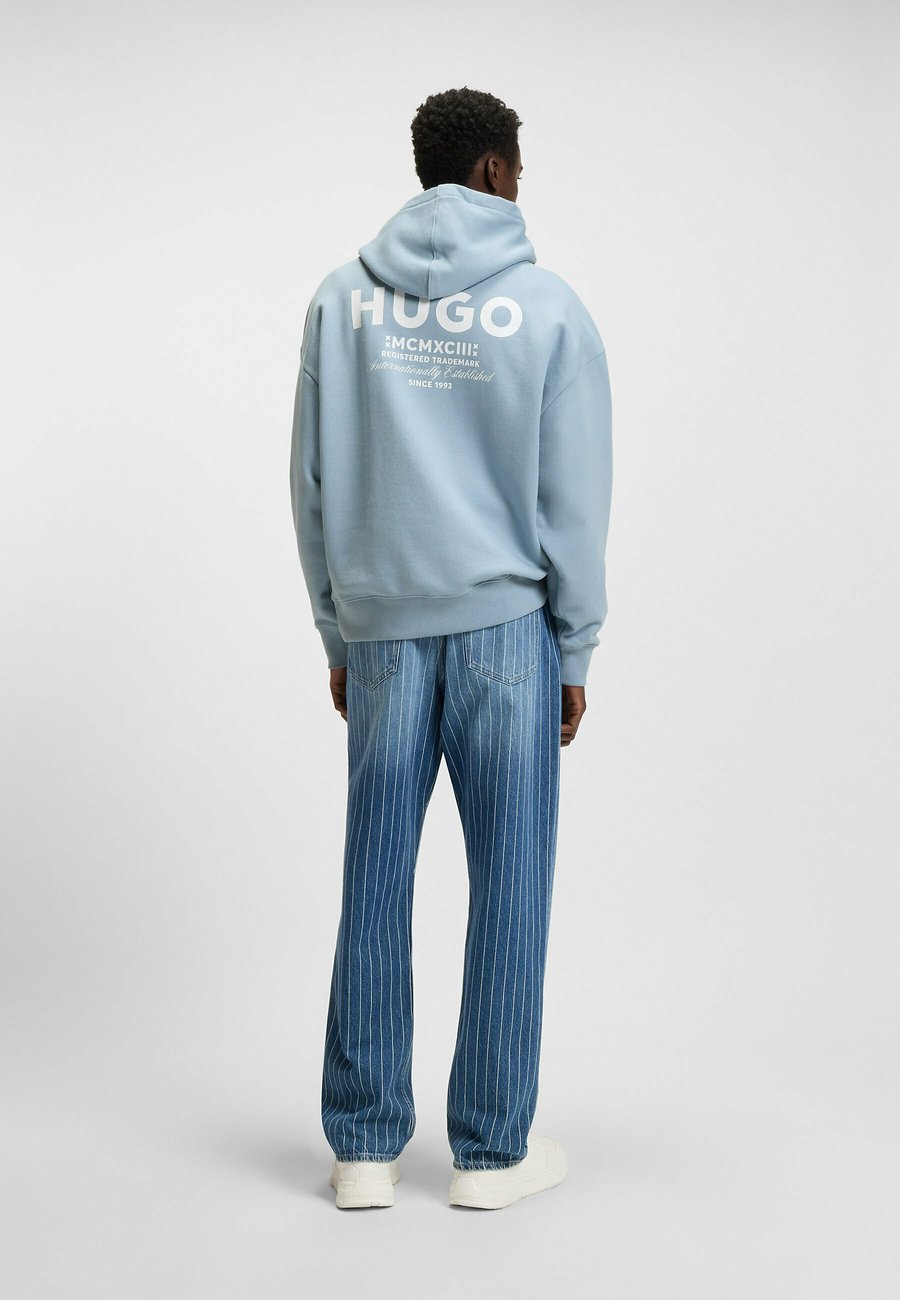 Толстовка HUGO NAZARDO, Light Blue Eight/Light Blue
Толстовка HUGO NAZARDO, Light Blue Eight/Light Blue