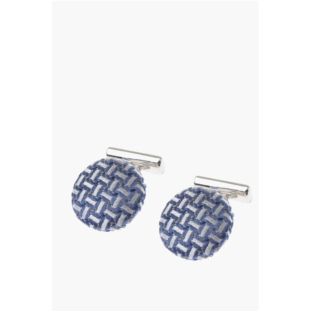 Металлические запонки с подкладкой из вышитого шелка Corneliani, светло-голубой
Металлические запонки с подкладкой из вышитого шелка Corneliani, светло-голубой