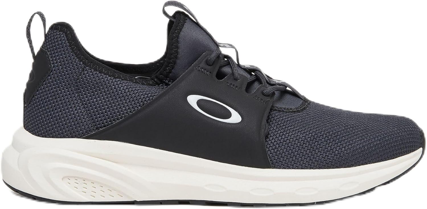 Мужские кроссовки Oakley Dry Os, белый/черный
Мужские кроссовки Oakley Dry Os, белый/черный