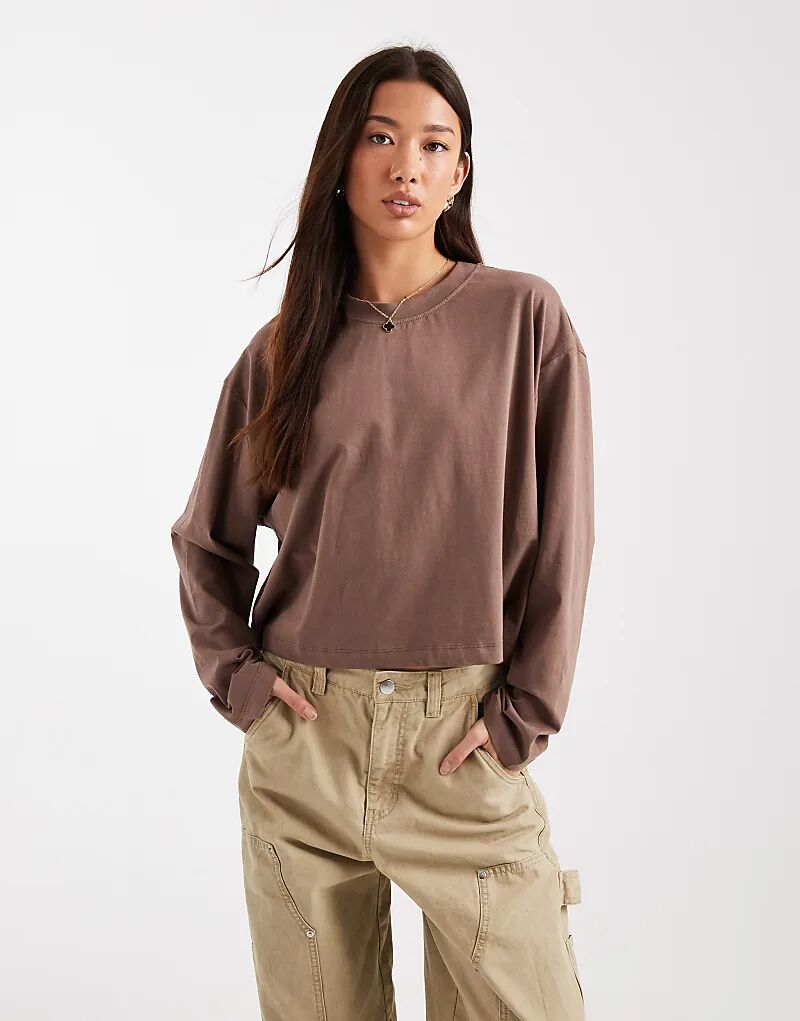 Укороченная футболка свободного кроя с длинными рукавами ASOS DESIGN коричневого цвета
Укороченная футболка свободного кроя с длинными рукавами ASOS DESIGN коричневого цвета