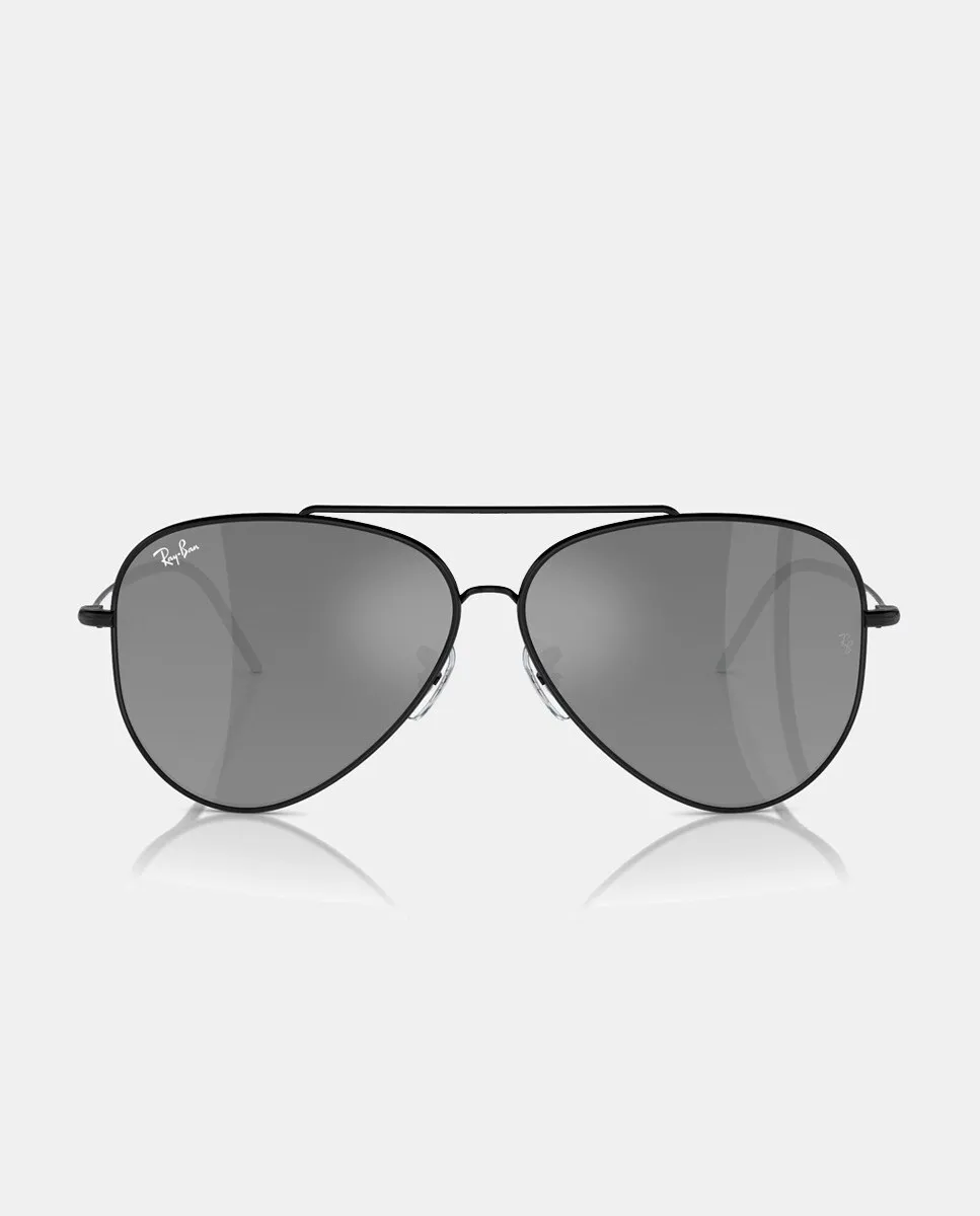 Черные металлические солнцезащитные очки-авиаторы унисекс Ray-Ban 
Черные металлические солнцезащитные очки-авиаторы унисекс Ray-Ban