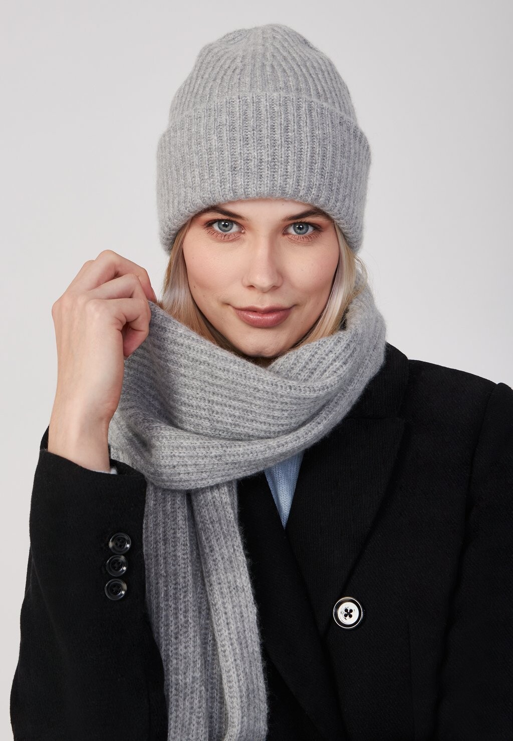 Шапка-бини Chunky Style Republic, цвет hellgrau melange
Шапка-бини Chunky Style Republic, цвет hellgrau melange