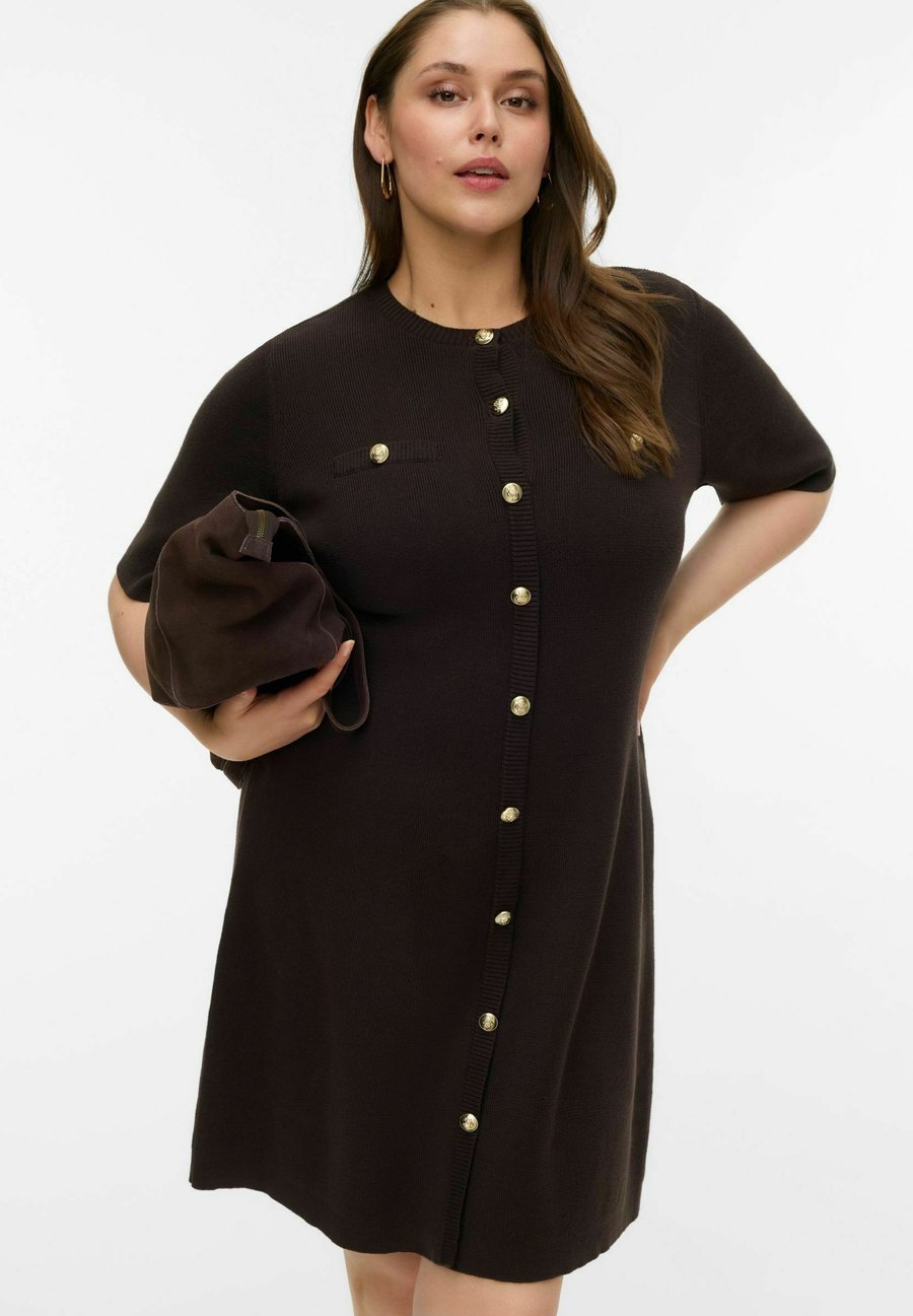 Платье Vero Moda Curve AWCPICCO, Chocolate Torte/Brown
Платье Vero Moda Curve AWCPICCO, Chocolate Torte/Brown