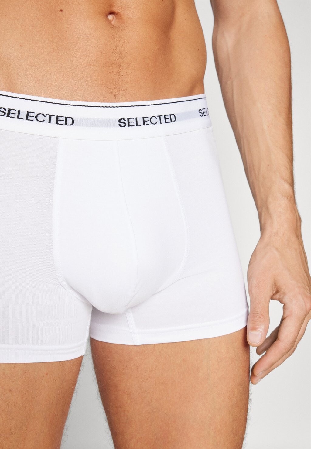 Боксеры SLHLIAM TRUNK 3 PACK Selected, белый
Боксеры SLHLIAM TRUNK 3 PACK Selected, белый