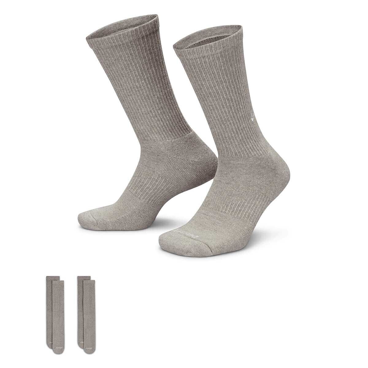 Носки U NK ED CSH Crew 2P-144 Embrdy Nike, цвет Dunkelgrau/Weiß
Носки U NK ED CSH Crew 2P-144 Embrdy Nike, цвет Dunkelgrau/Weiß