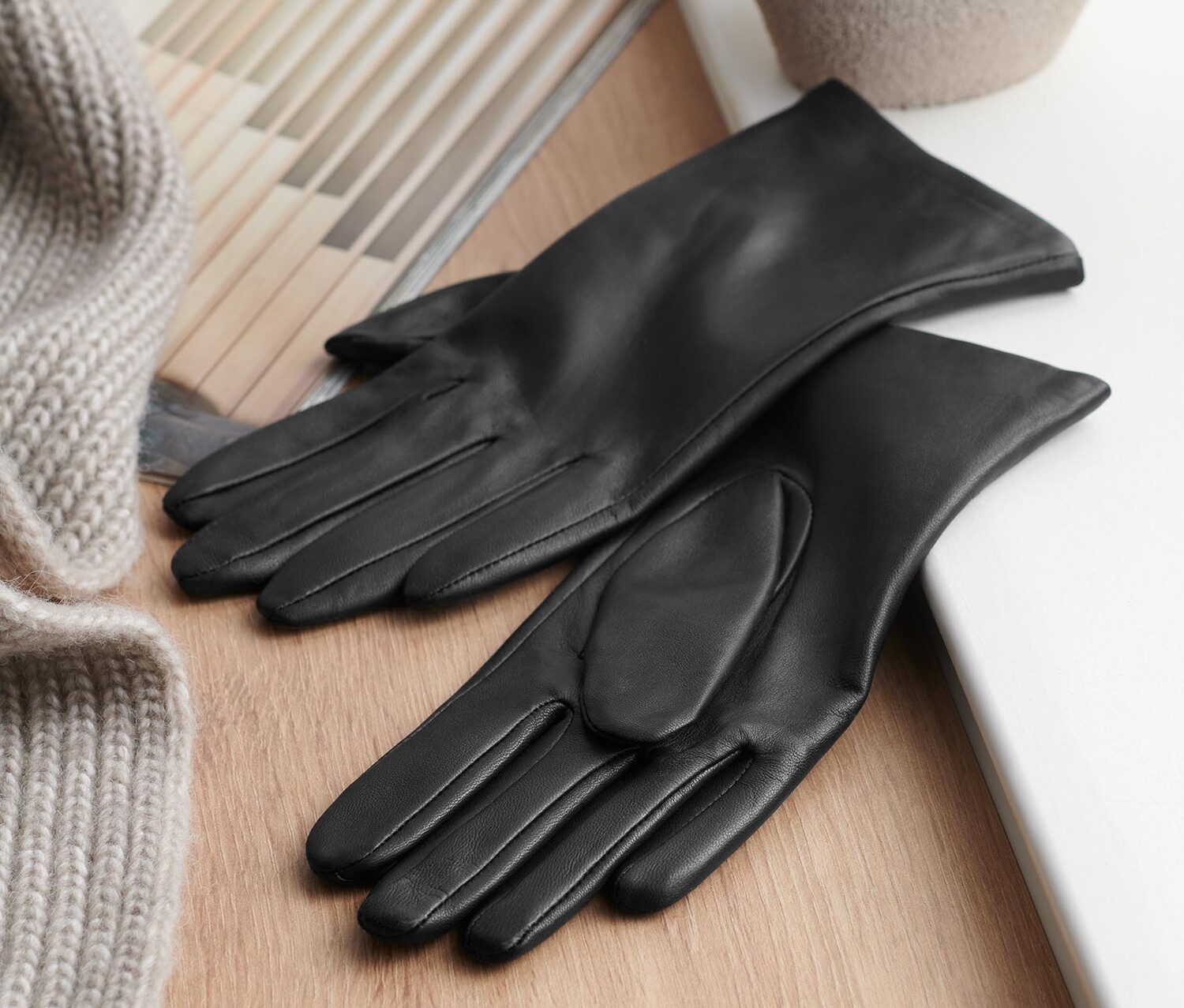 Кожаные перчатки Tchibo, черный
Кожаные перчатки Tchibo, черный