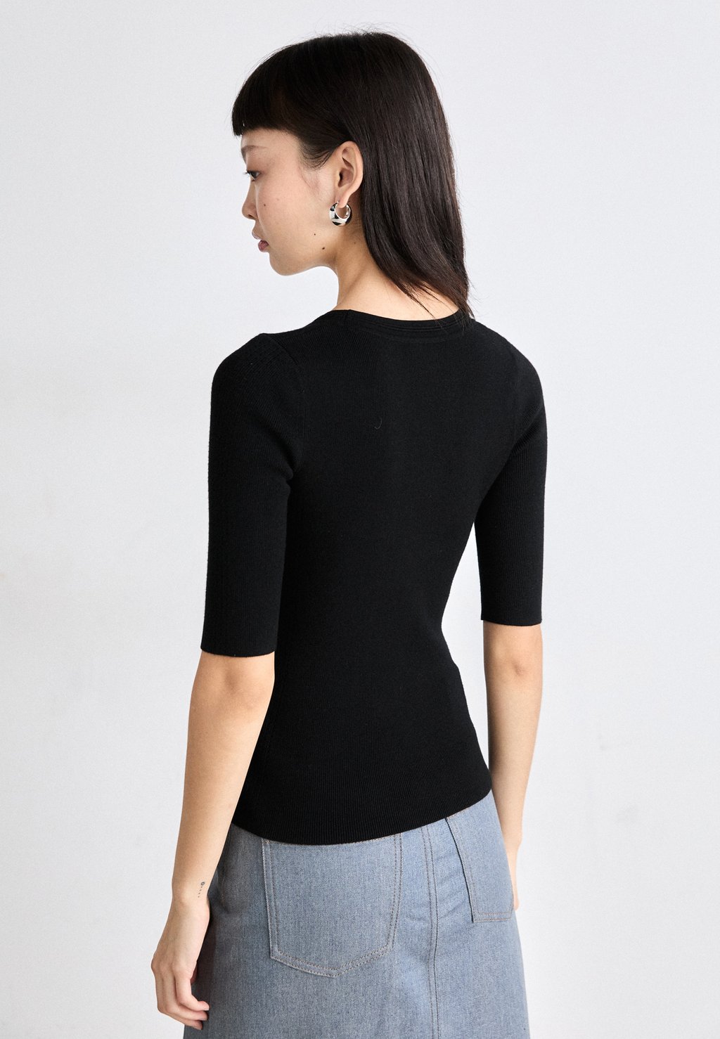 Базовая футболка FRANCUNA BOSS, черный
Базовая футболка FRANCUNA BOSS, черный