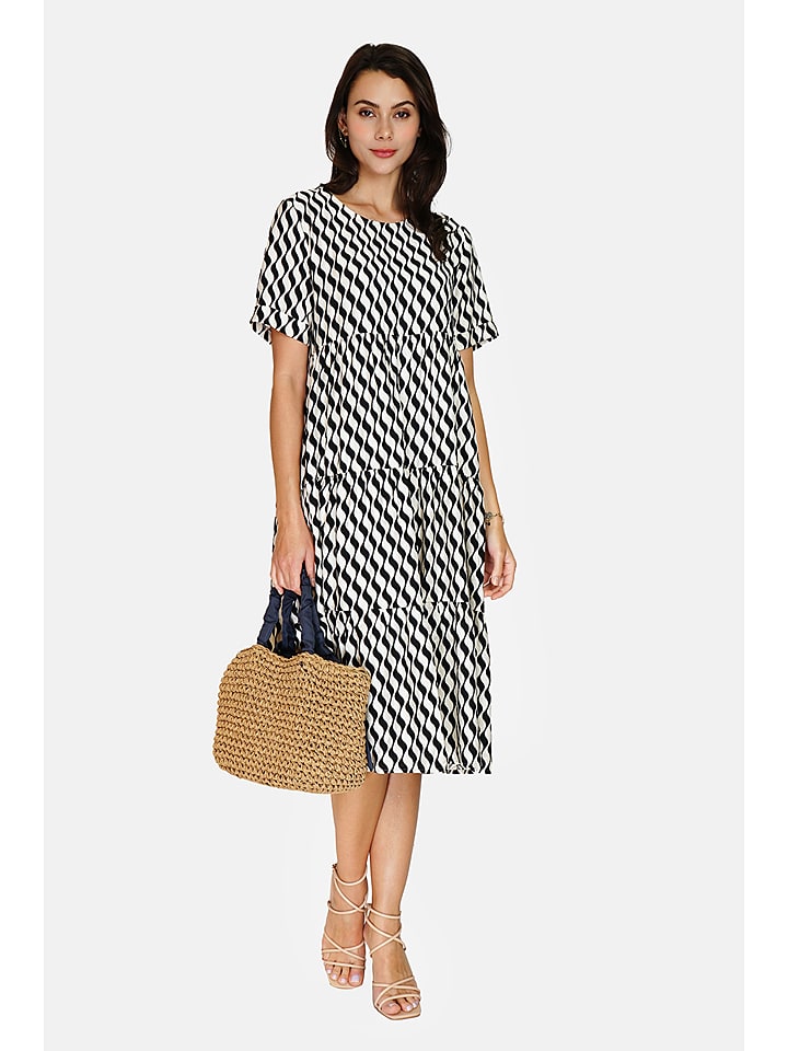 Платье до колена Le Jardin du Lin, черный/белый
Платье до колена Le Jardin du Lin, черный/белый