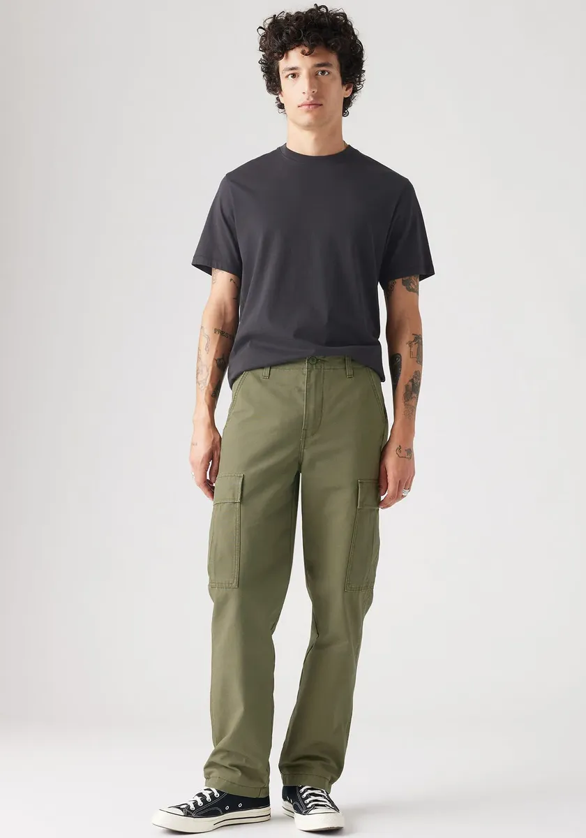 Брюки-карго Levi's "XX CARGO STRAIGHT", цвет Olive Night
Брюки-карго Levi's "XX CARGO STRAIGHT", цвет Olive Night
