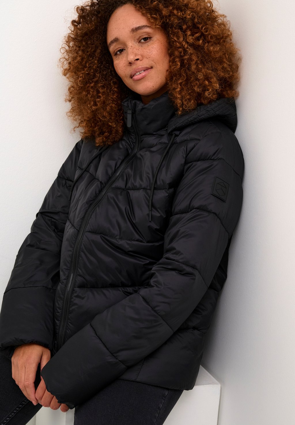 Зимняя куртка SUSANNE Kaffe, черный
Зимняя куртка SUSANNE Kaffe, черный