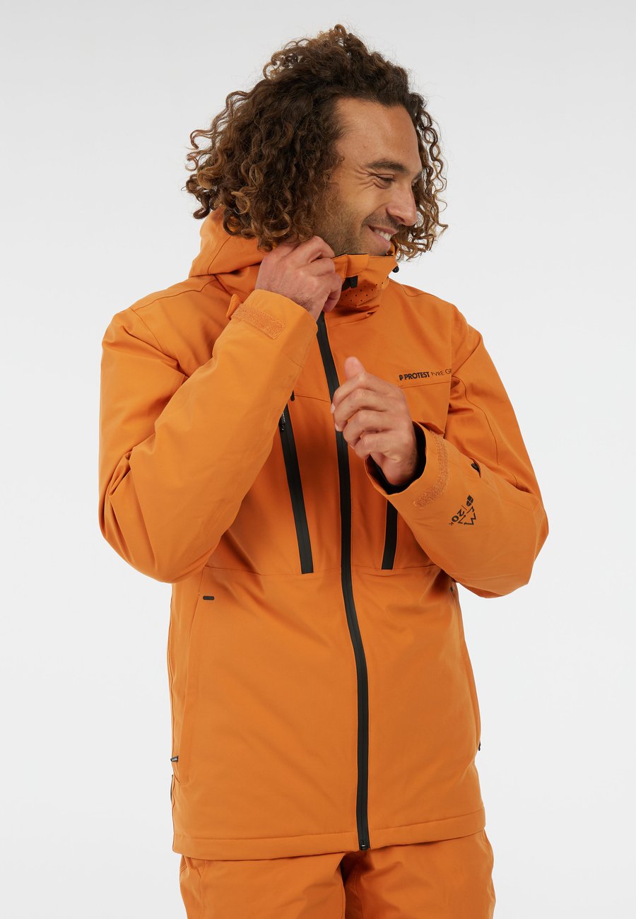 Лыжная куртка Protest Ski jacket, Caramel Yellow/Orange, Оранжевый, Лыжная куртка Protest Ski jacket, Caramel Yellow/Orange
Лыжная куртка Protest Ski jacket, Caramel Yellow/Orange, Оранжевый, Лыжная куртка Protest Ski jacket, Caramel Yellow/Orange