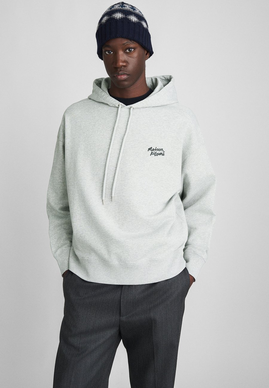 Толстовка Maison Kitsuné HANDWRITING HOODIE, Light Grey Melange/Light Grey
Толстовка Maison Kitsuné HANDWRITING HOODIE, Light Grey Melange/Light Grey