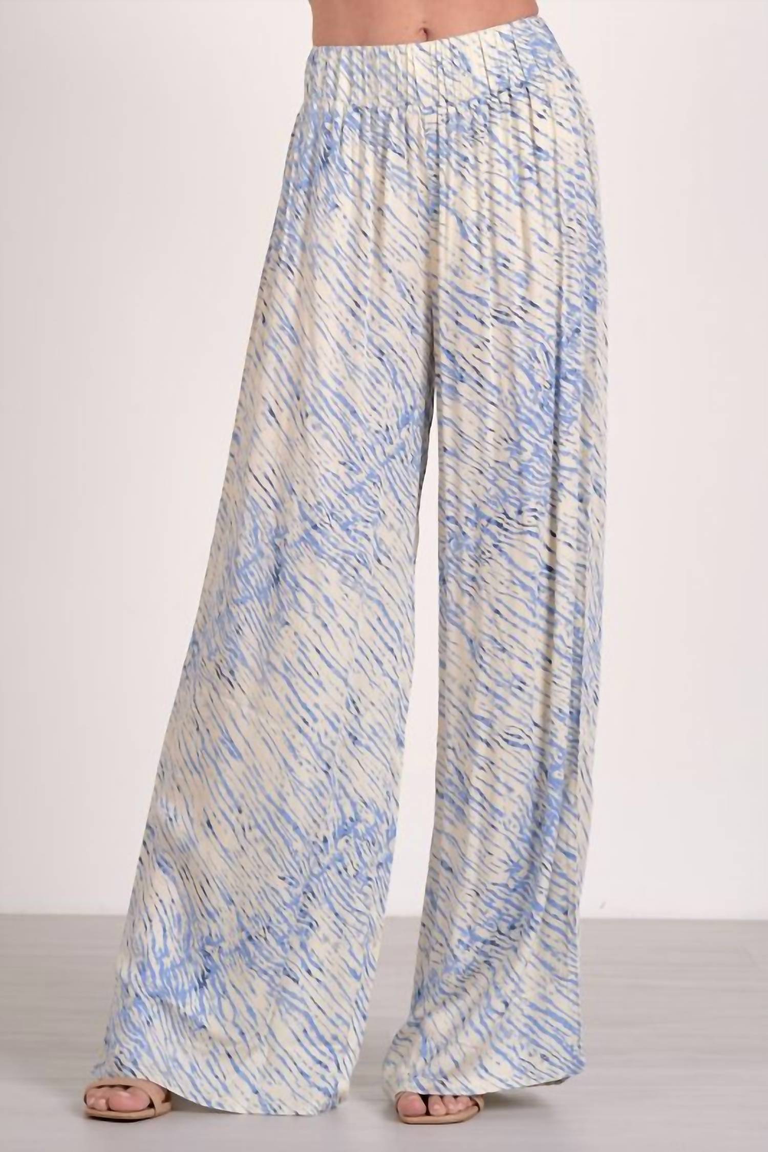 Женские брюки Sahara с широкими штанинами в синем цвете ELAN
Женские брюки Sahara с широкими штанинами в синем цвете ELAN