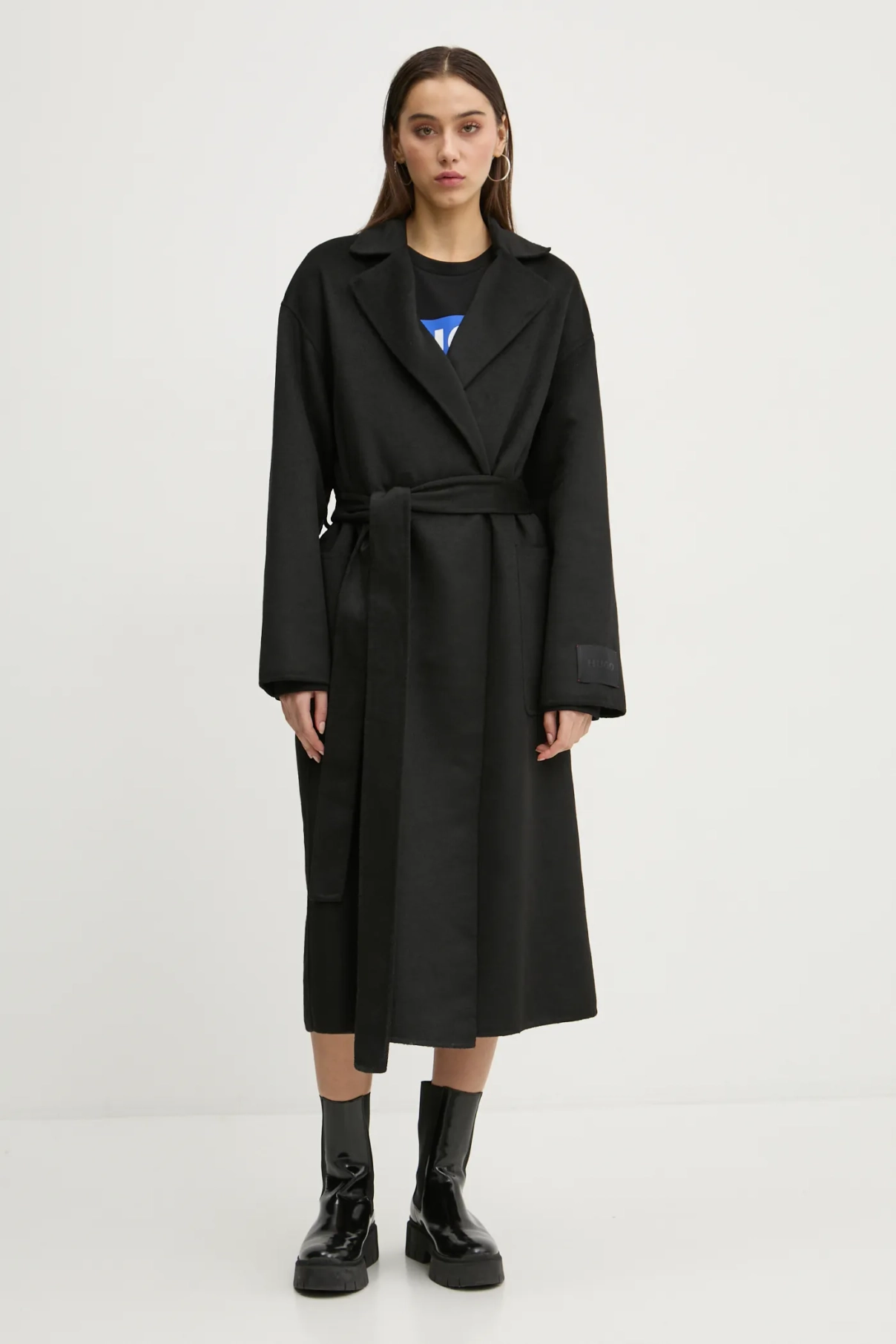 Плащ HUGO, черный
Плащ HUGO, черный