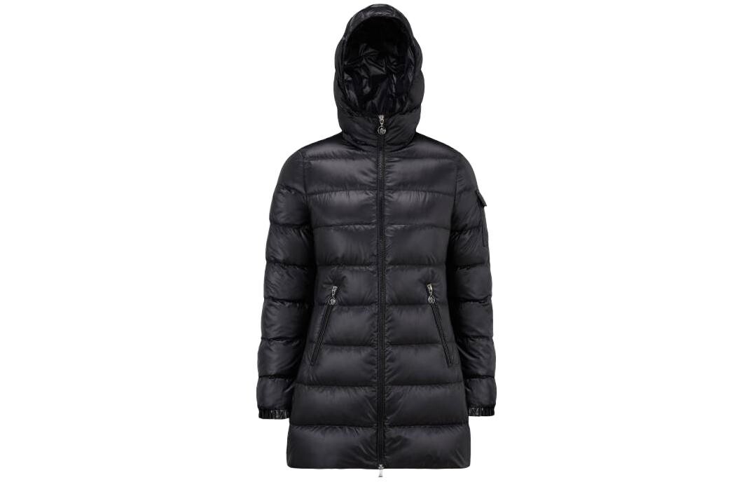 Куртка женская черный Moncler
Куртка женская черный Moncler