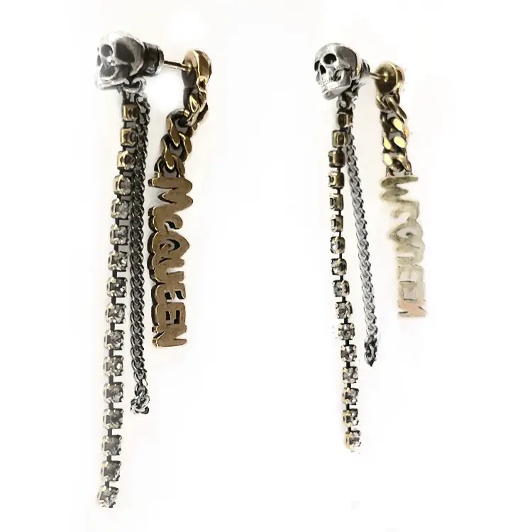 Серьги женские золотые Alexander McQueen
Серьги женские золотые Alexander McQueen