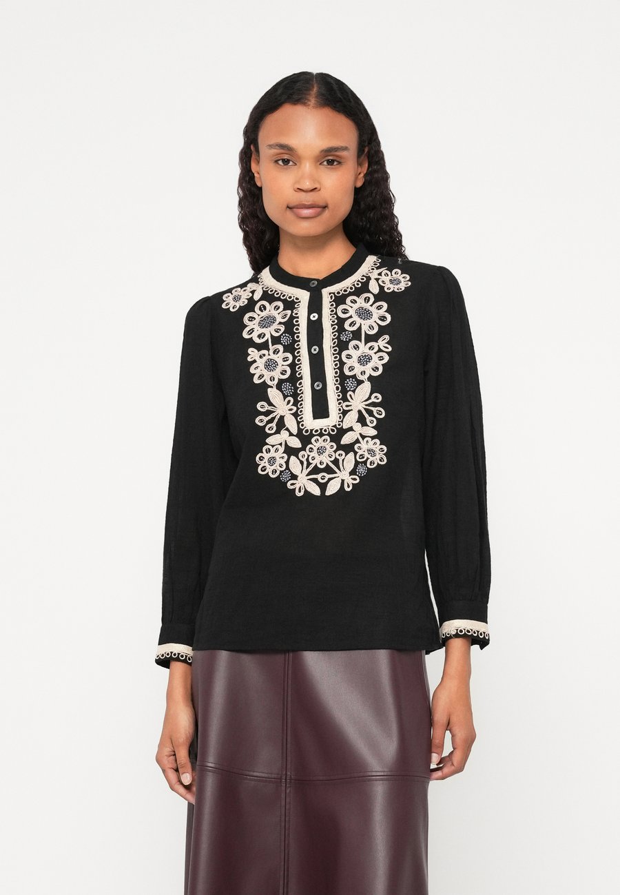 Блуза Antik Batik NOHI BLOUSE, Black
Блуза Antik Batik NOHI BLOUSE, Black