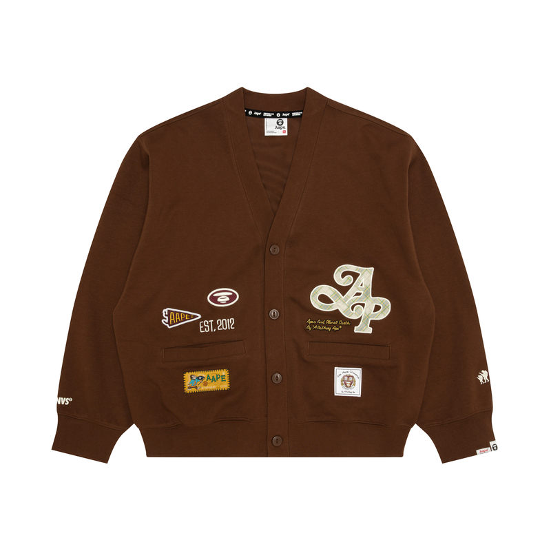 Кардиган *A Bathing APé с вышитыми нашивками Aape, коричневый
Кардиган *A Bathing APé с вышитыми нашивками Aape, коричневый