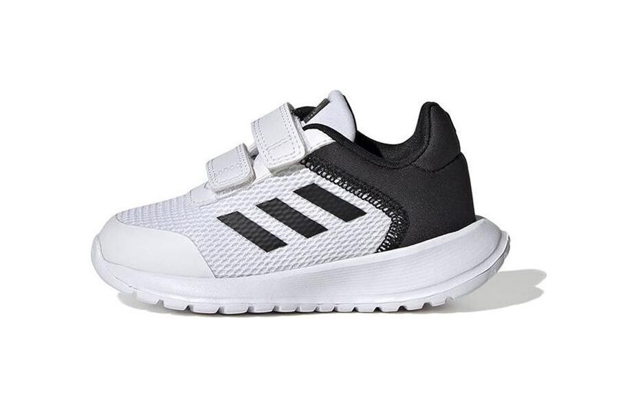 Кроссовки для малышей adidas Rapidazen 2 TD, Белый черный
Кроссовки для малышей adidas Rapidazen 2 TD, Белый черный