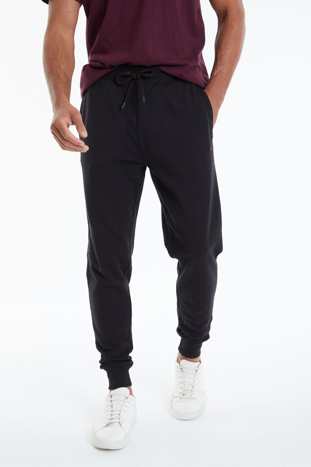 Джоггеры из смесового хлопка Threadbare, черный
Джоггеры из смесового хлопка Threadbare, черный