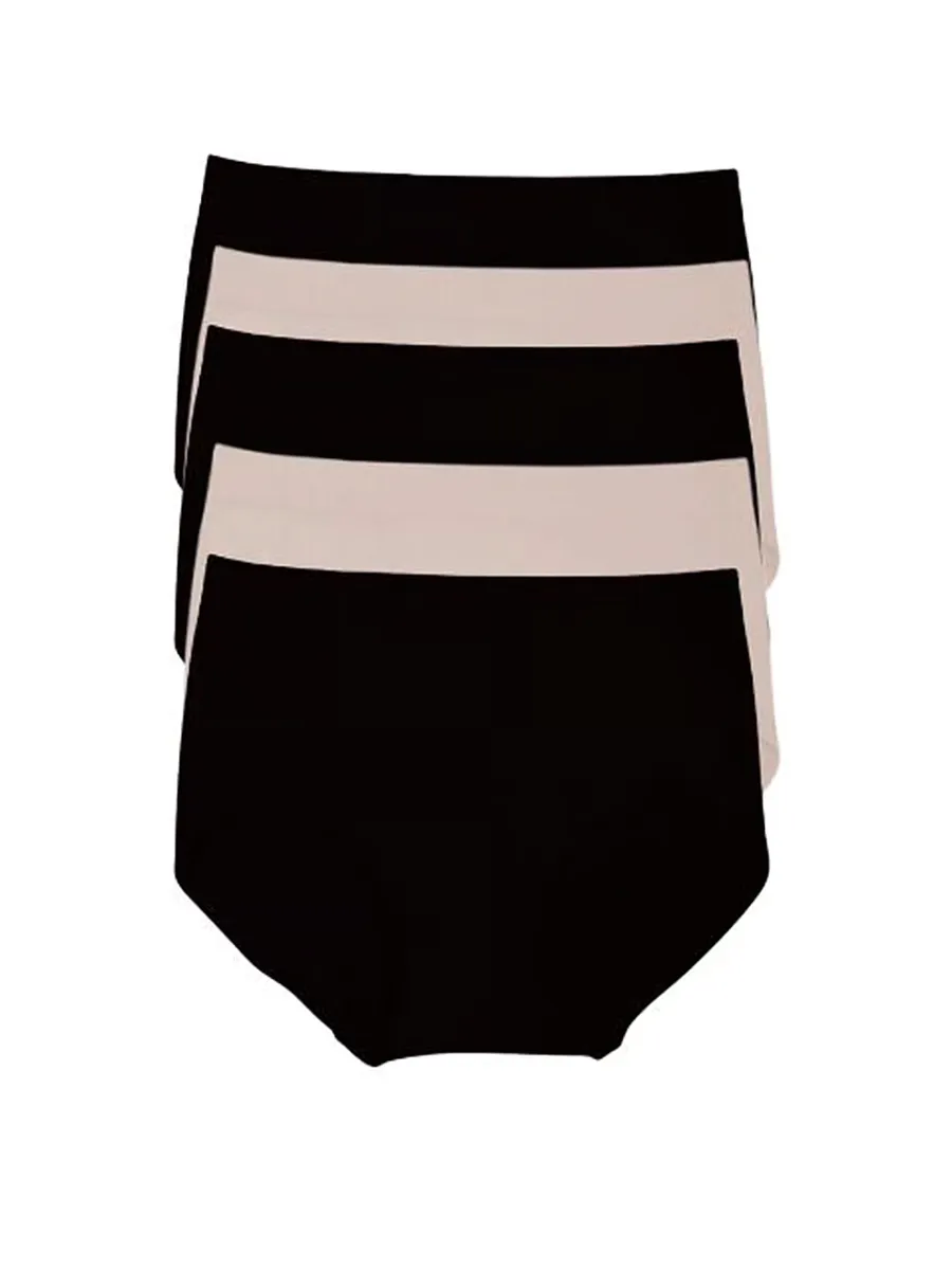 Комплект из 5 трусиков с полным покрытием Mindd, черный/песочный
Комплект из 5 трусиков с полным покрытием Mindd, черный/песочный