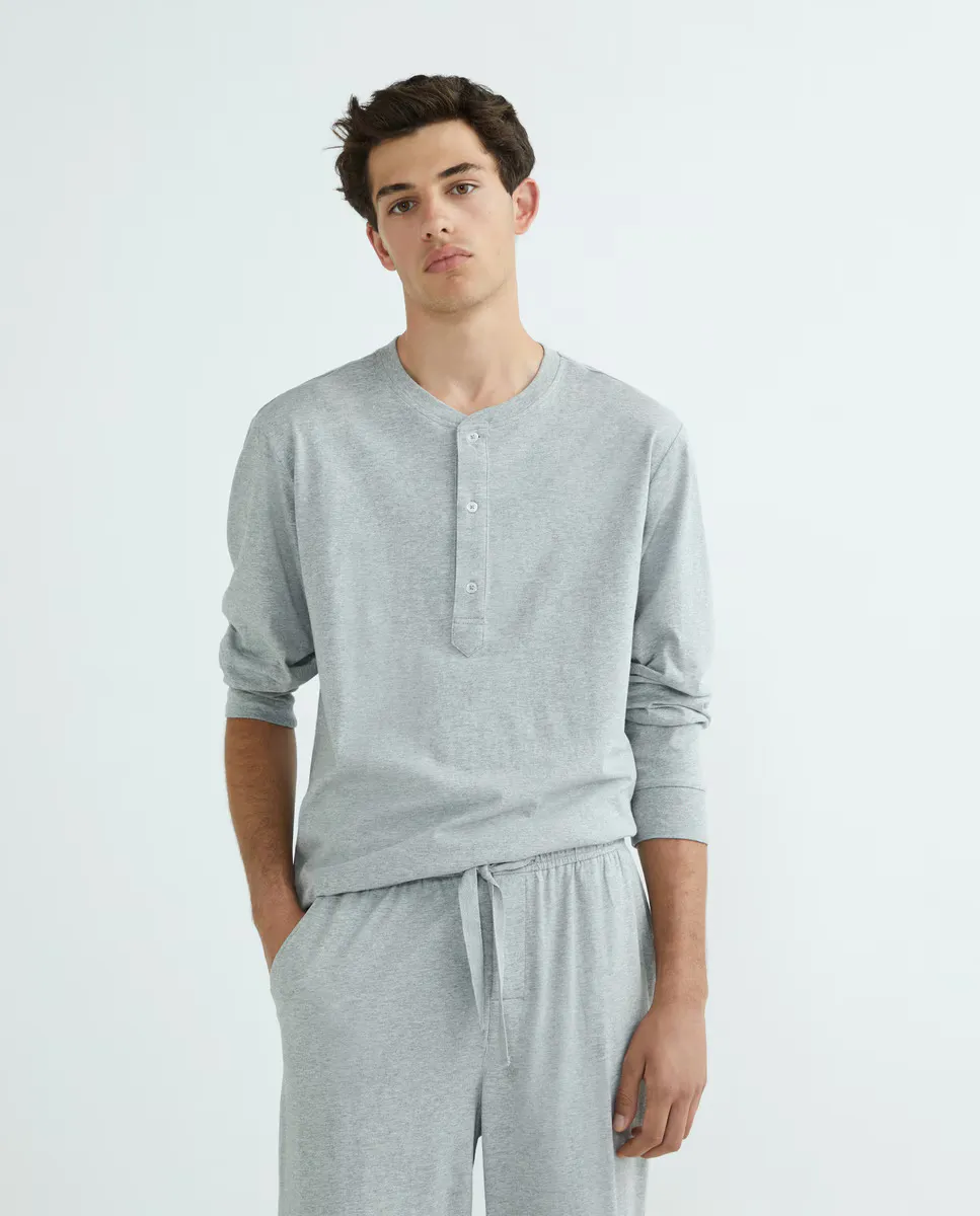 Мужская футболка с длинными рукавами из экологически чистого хлопка Emidio Tucci, серый
Мужская футболка с длинными рукавами из экологически чистого хлопка Emidio Tucci, серый