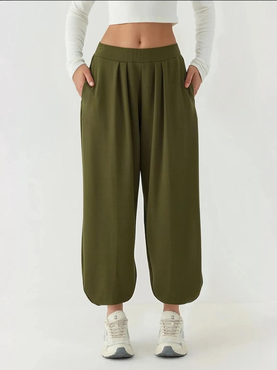 Зауженные брюки Hiccup, оливковый
Зауженные брюки Hiccup, оливковый