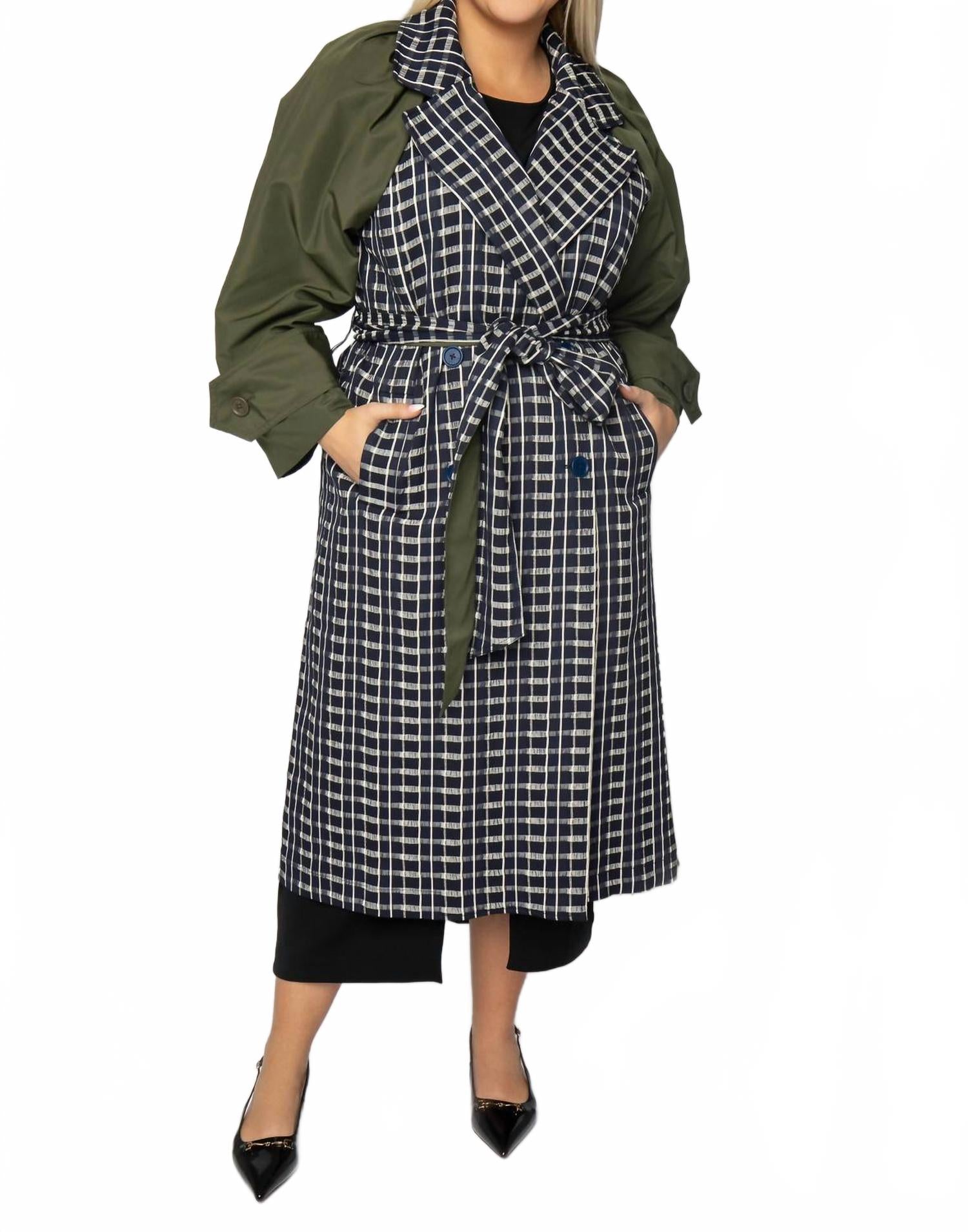 Лотта Плед Пальто в темно-синем Tanya Taylor
Лотта Плед Пальто в темно-синем Tanya Taylor