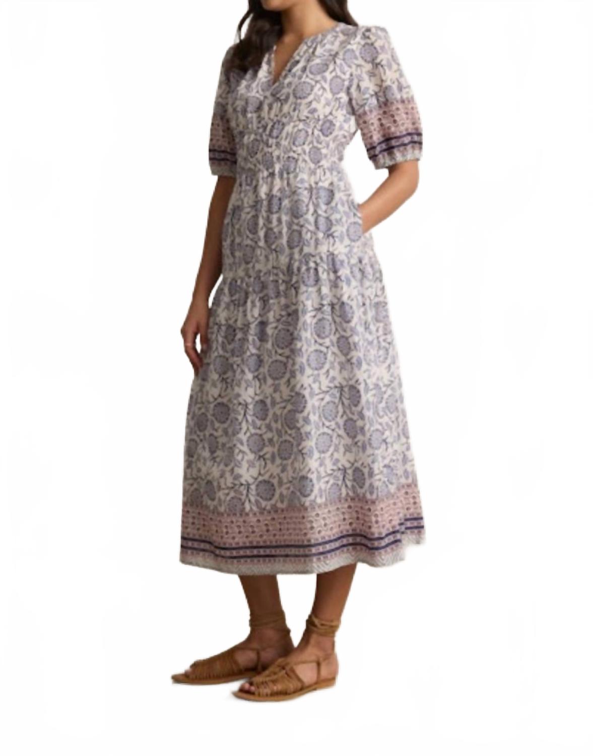 Наталья Миди-платье с цветочным принтом Velvet by Graham & Spencer, Floral
Наталья Миди-платье с цветочным принтом Velvet by Graham & Spencer, Floral