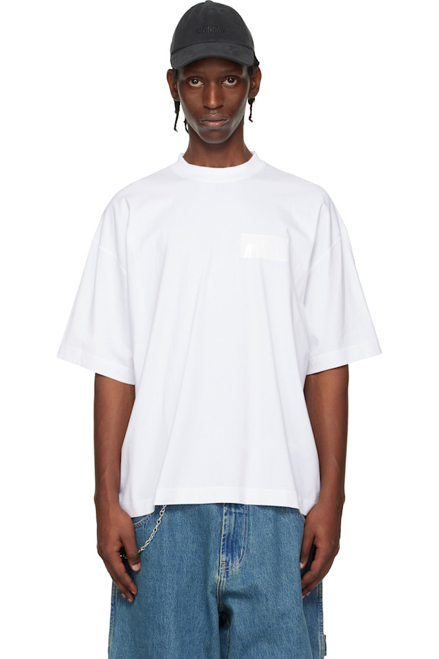 Футболка с наклеенным логотипом Vetements, белый
Футболка с наклеенным логотипом Vetements, белый