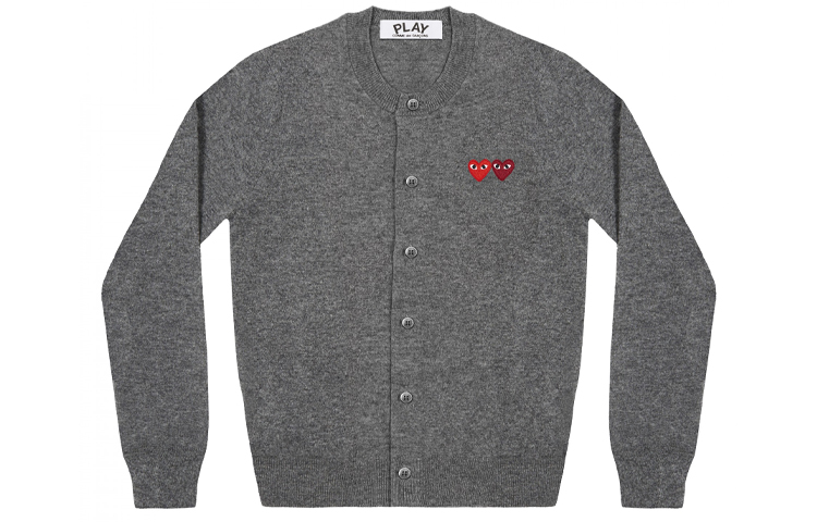 Свитер женский серый CDG Play
Свитер женский серый CDG Play