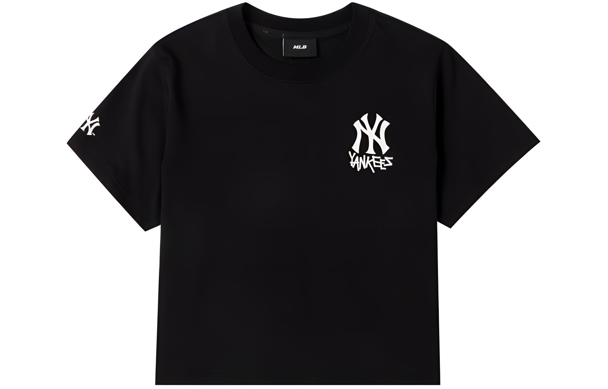 Футболка New York Yankees женская черная MLB
Футболка New York Yankees женская черная MLB