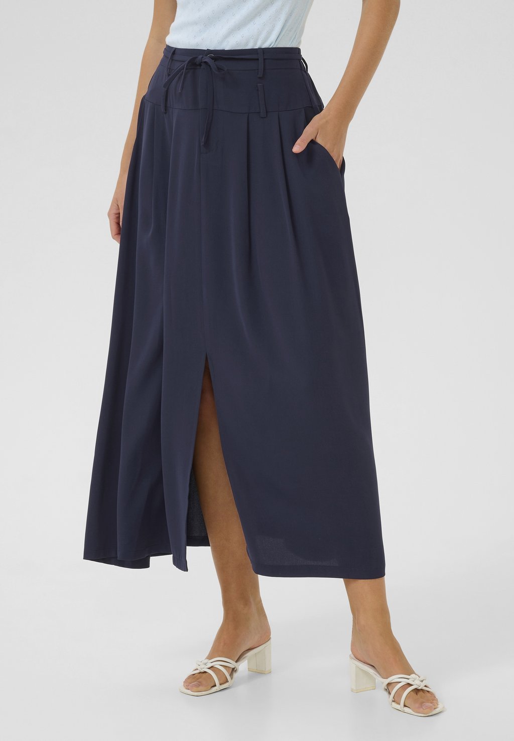 Юбка А-силуэта KAILLIS Kaffe, темно-синий
Юбка А-силуэта KAILLIS Kaffe, темно-синий