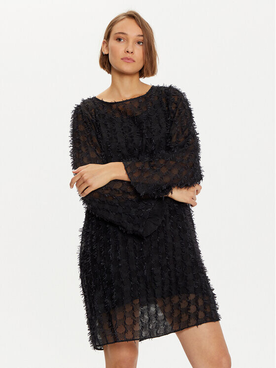 Коктейльное платье оверсайз Karen By Simonsen, черный
Коктейльное платье оверсайз Karen By Simonsen, черный