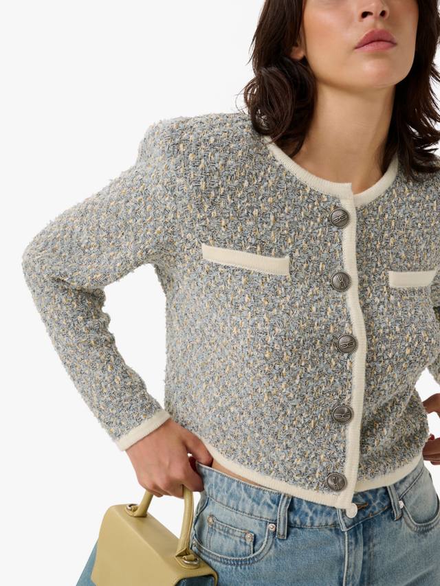 Вязаный кардиган nalin boucle Gestuz, синий/белый
Вязаный кардиган nalin boucle Gestuz, синий/белый