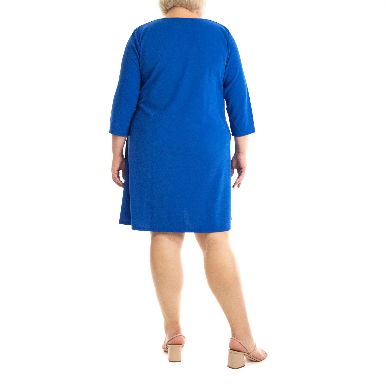 Свободное креповое платье больших размеров Nina Leonard с акцентом на люверсах Nina Leonard
Свободное креповое платье больших размеров Nina Leonard с акцентом на люверсах Nina Leonard