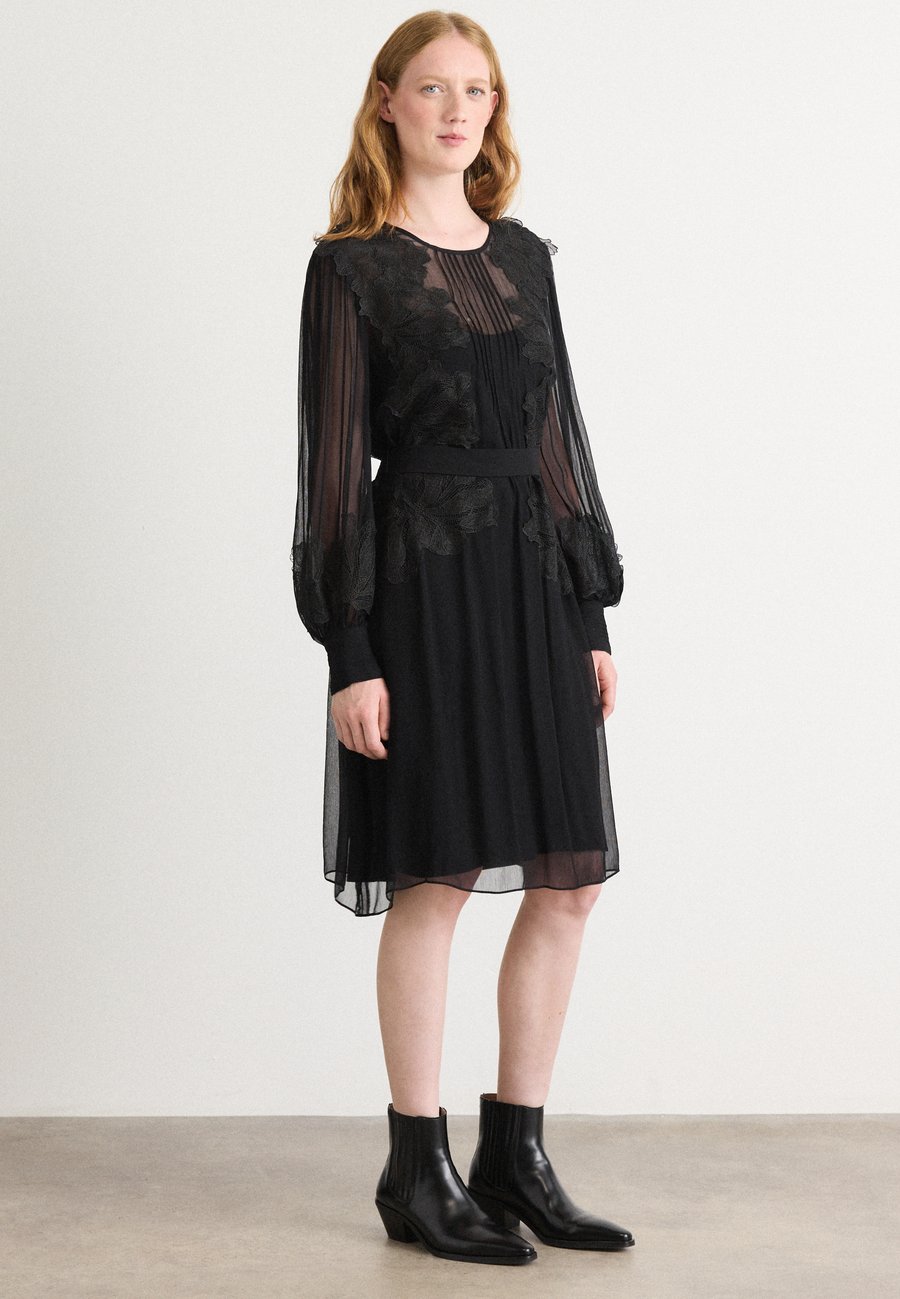 Платье Marc Cain Cocktail dress / Party dress, Black
Платье Marc Cain Cocktail dress / Party dress, Black