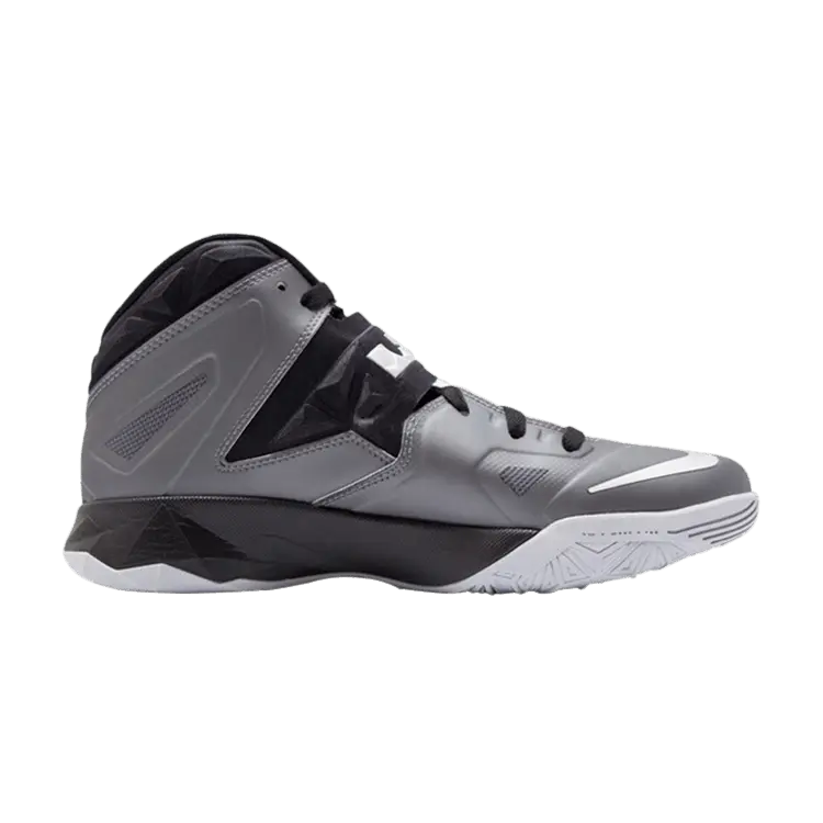 Кроссовки LeBron Zoom Soldier 7 'Dark Grey', серый
Кроссовки LeBron Zoom Soldier 7 'Dark Grey', серый