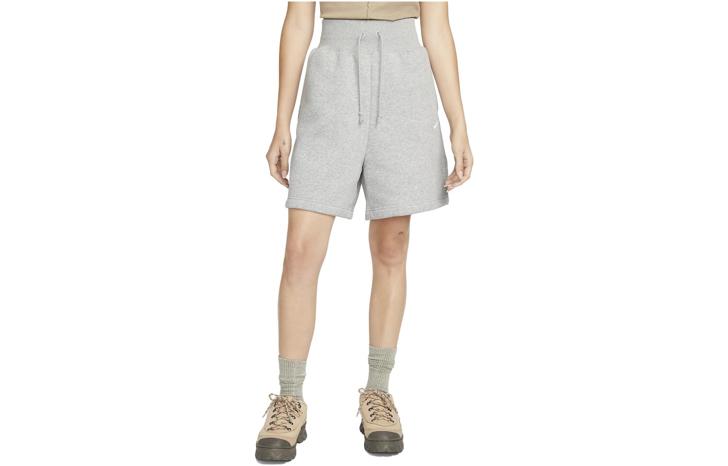 Спортивные шорты женские светло-серые Nike 
Спортивные шорты женские светло-серые Nike