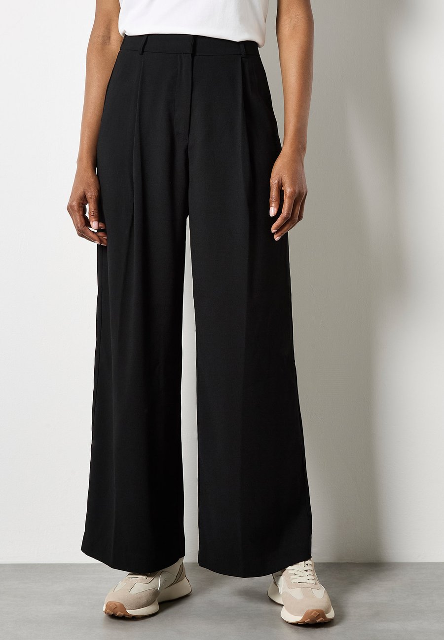 Брюки Apricot CREPE WIDE , Black
Брюки Apricot CREPE WIDE , Black