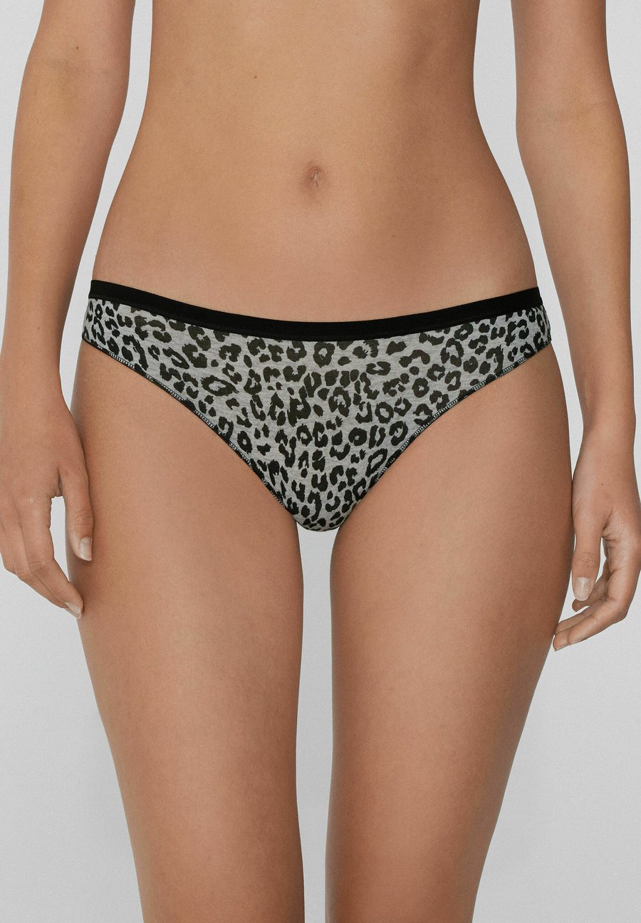 Трусы Tezenis Thong, Grey/Mottled Black
Трусы Tezenis Thong, Grey/Mottled Black