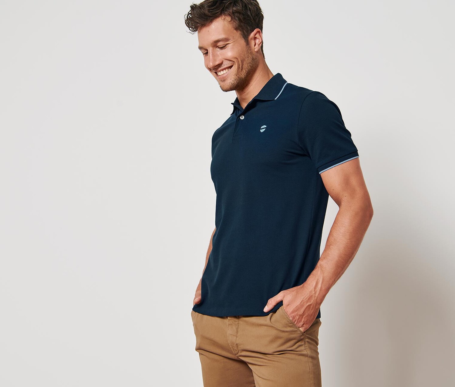 Рубашка-поло Tchibo с логотипом, темно-синий
Рубашка-поло Tchibo с логотипом, темно-синий