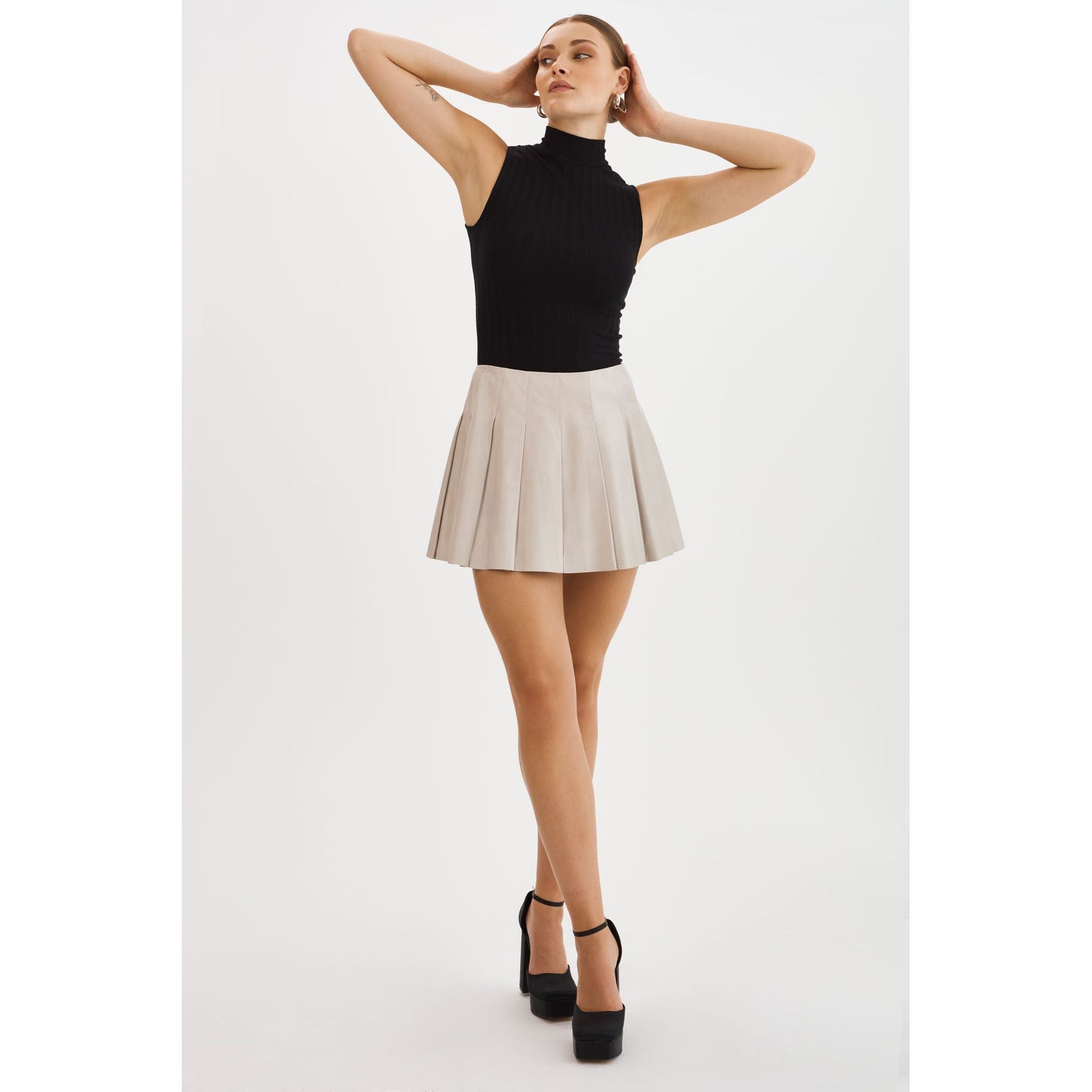 Джулиана | Плиссированная юбка Lamarque, Oat 
Джулиана | Плиссированная юбка Lamarque, Oat